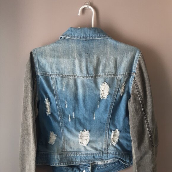 W118 by Walter Baker Distressed Jean Jacket Size Small - Picture 9 of 14